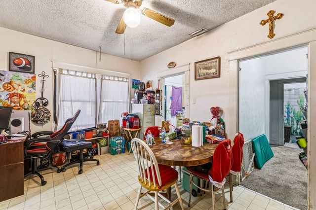 110 N Monroe Street, San Angelo, TX 76903