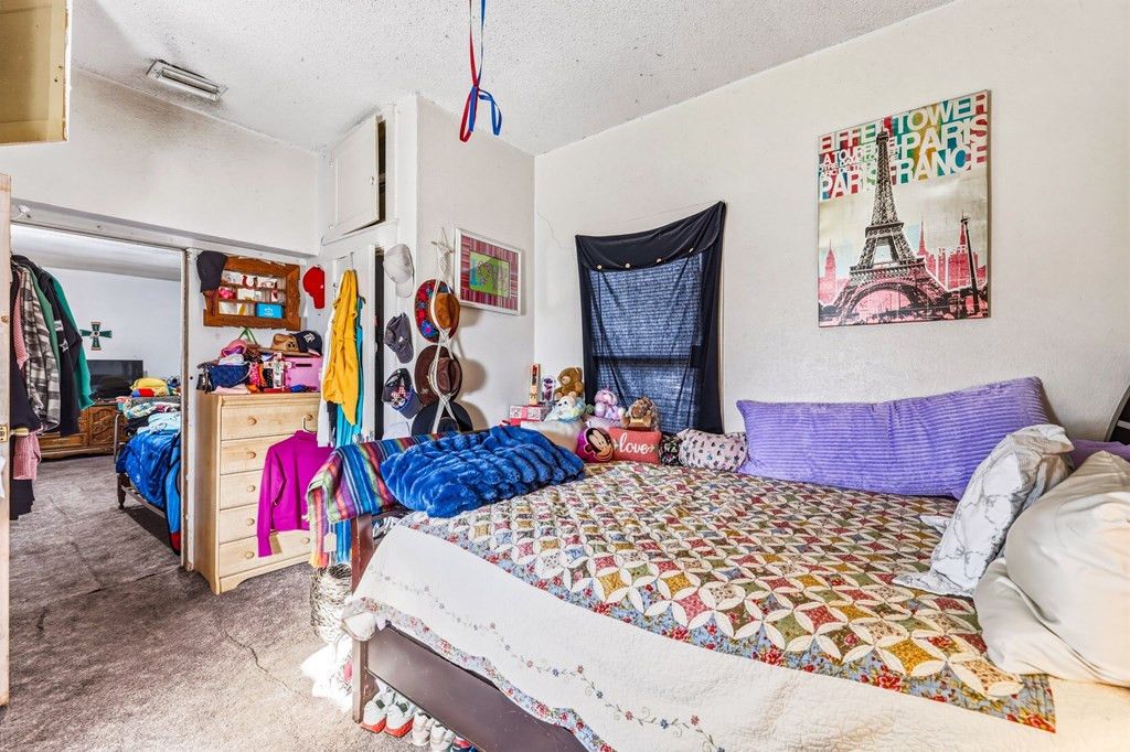 Image 12 of property listing at 110 N Monroe Street, San Angelo, TX 76903