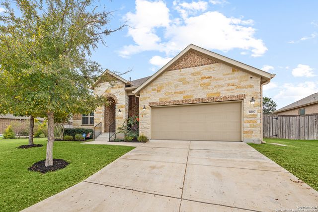 2807 Sueno Pt, San Antonio, TX 78245