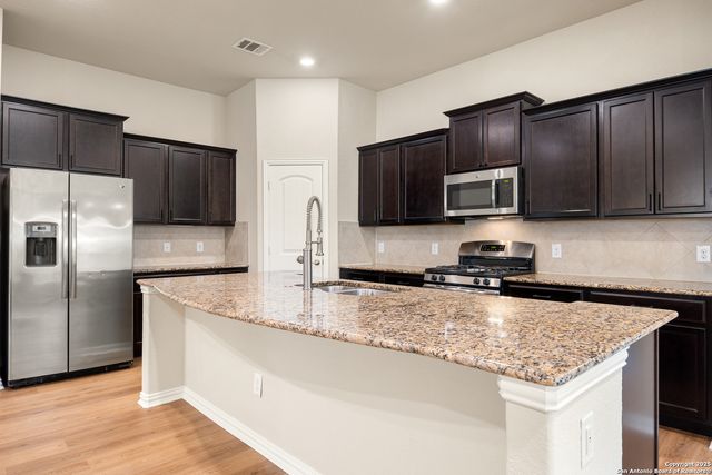 2807 Sueno Pt, San Antonio, TX 78245