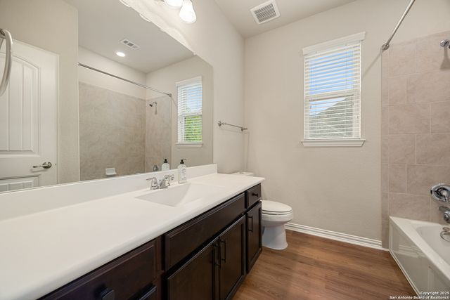 2807 Sueno Pt, San Antonio, TX 78245