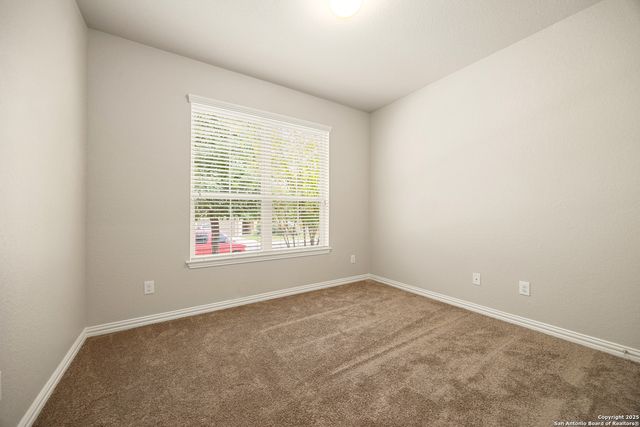 2807 Sueno Pt, San Antonio, TX 78245