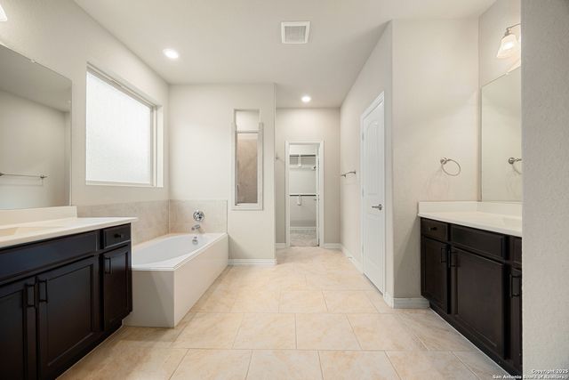 2807 Sueno Pt, San Antonio, TX 78245