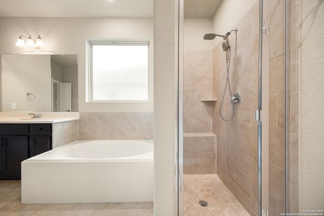 2807 Sueno Pt, San Antonio, TX 78245