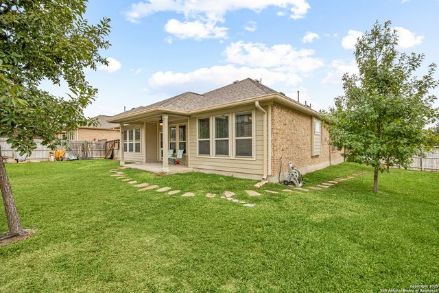 2807 Sueno Pt, San Antonio, TX 78245