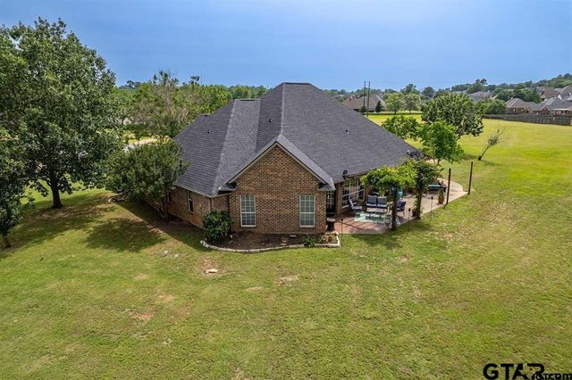 301 Hines Crossing, Bullard, TX 75757
