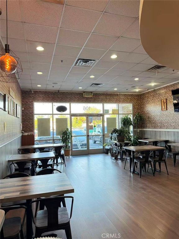 68 Rio Rancho Rd 106, Pomona, CA 91766