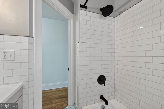 226 E LEMON ST, Lancaster, PA 17602