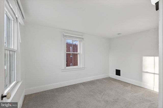 226 E LEMON ST, Lancaster, PA 17602