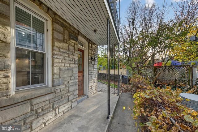 226 E LEMON ST, Lancaster, PA 17602