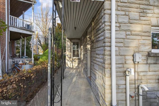 226 E LEMON ST, Lancaster, PA 17602