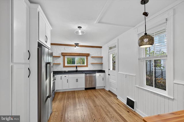 226 E LEMON ST, Lancaster, PA 17602