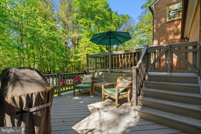 7030 LONGWOOD DR, Bethesda, MD 20817