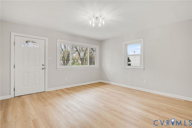 727 S Jones St, Petersburg, VA 23803