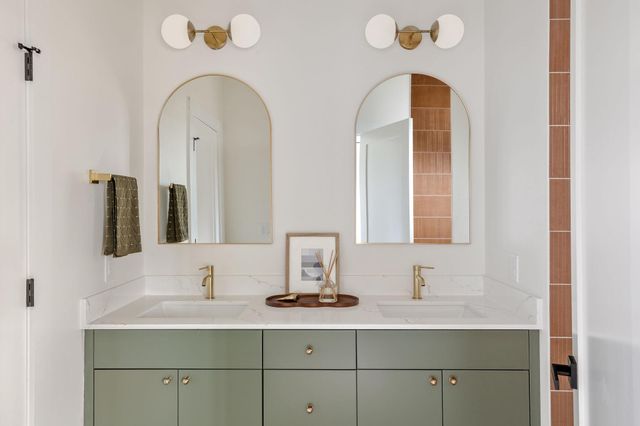 505 Philco DR 3, Austin, TX 78745