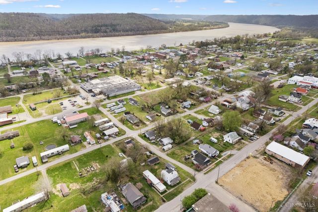 400 E 7th, Manchester, OH 45144