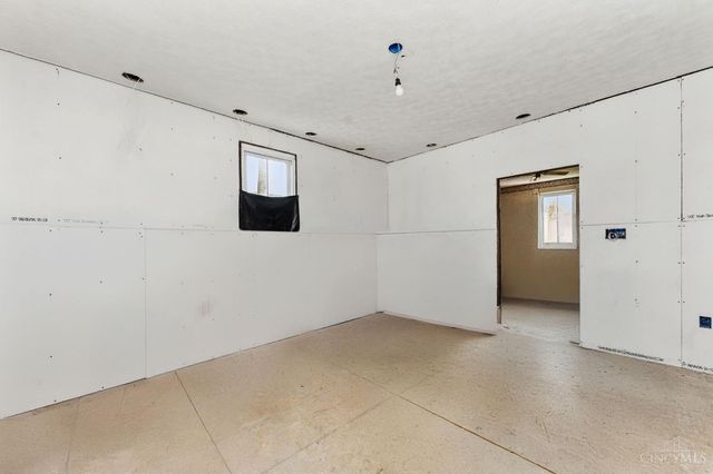 400 E 7th, Manchester, OH 45144