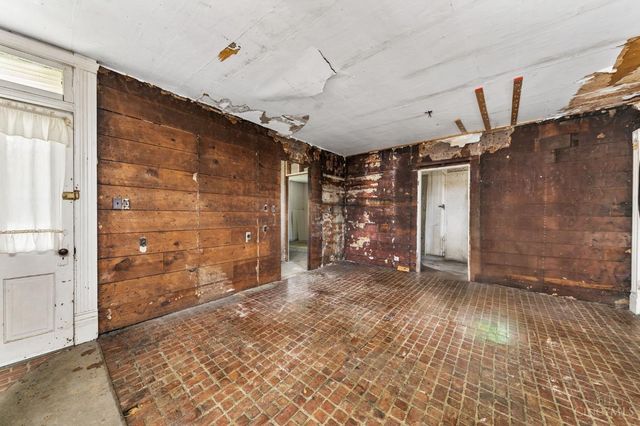 400 E 7th, Manchester, OH 45144