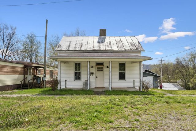 400 E 7th, Manchester, OH 45144