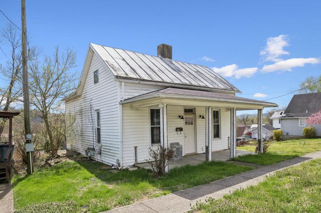 400 E 7th, Manchester, OH 45144