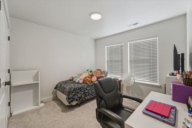 1763 N BLAZE LN, Saratoga Springs, UT 84045