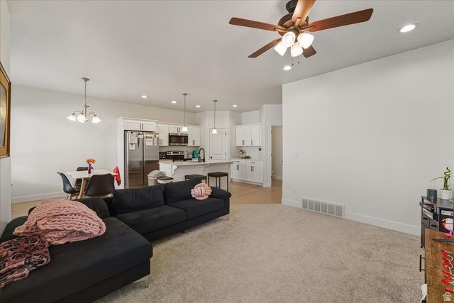 1763 N BLAZE LN, Saratoga Springs, UT 84045