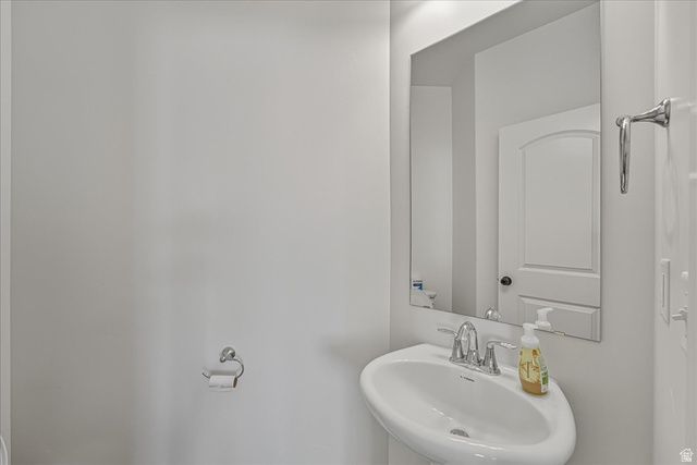 1763 N BLAZE LN, Saratoga Springs, UT 84045