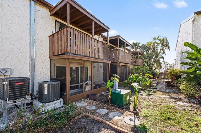 731 115TH AVENUE N 1705, St Petersburg, FL 33716