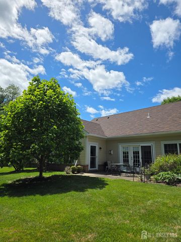 47 Hedge Row Road, Plainsboro, NJ 08540