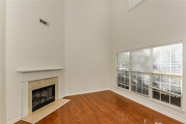 6076 Camden Forrest Drive, Riverdale, GA 30296