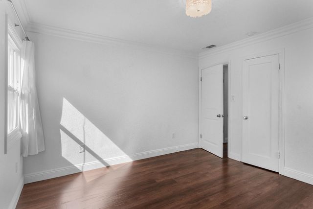 4201 56th St, Sacramento, CA 95820