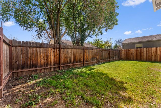 4201 56th St, Sacramento, CA 95820