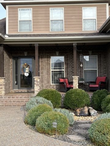 2725 Jasmine St, Lebanon, TN 37087