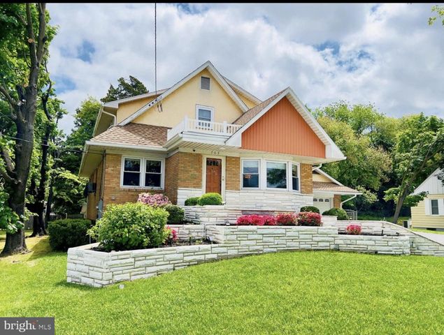 703 S VALLEY AVE, Vineland, NJ 08360