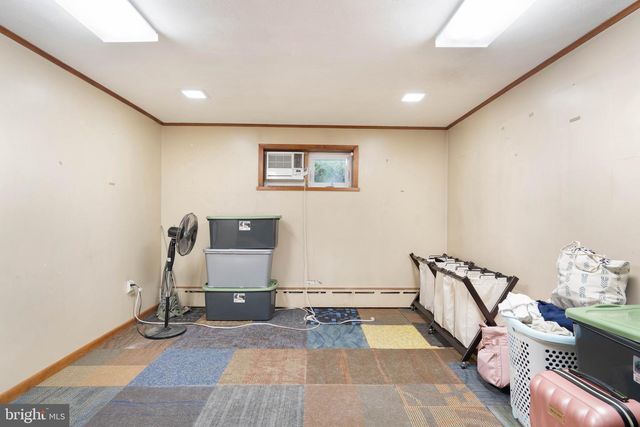703 S VALLEY AVE, Vineland, NJ 08360