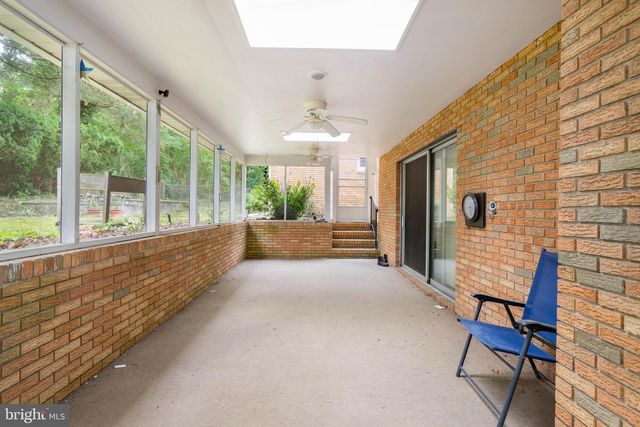 703 S VALLEY AVE, Vineland, NJ 08360