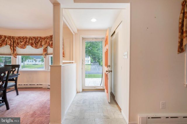 703 S VALLEY AVE, Vineland, NJ 08360