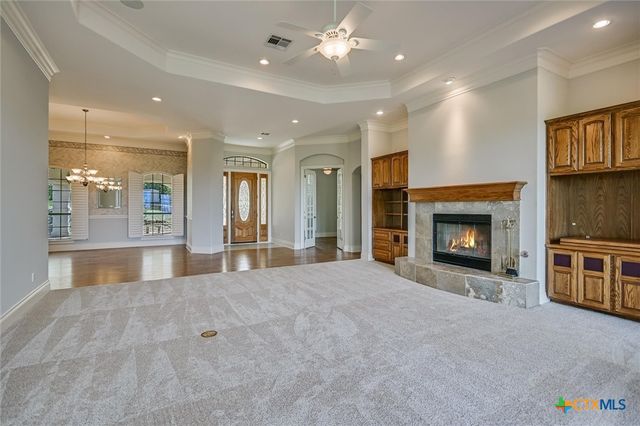 19620 Single Peak Cove, Spicewood, TX 78669