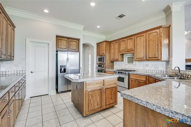 19620 Single Peak Cove, Spicewood, TX 78669