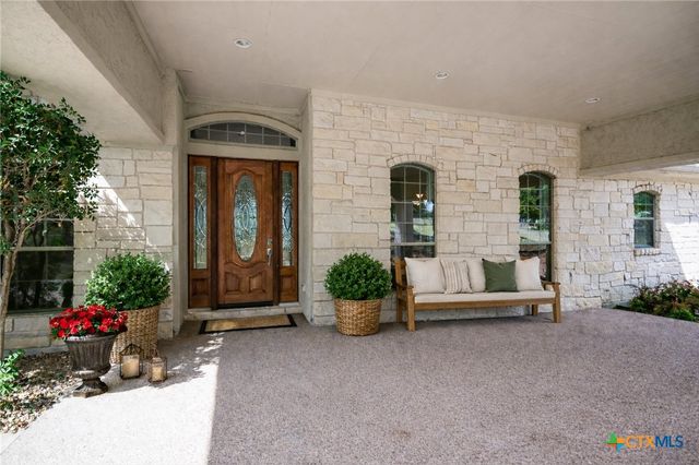 19620 Single Peak Cove, Spicewood, TX 78669