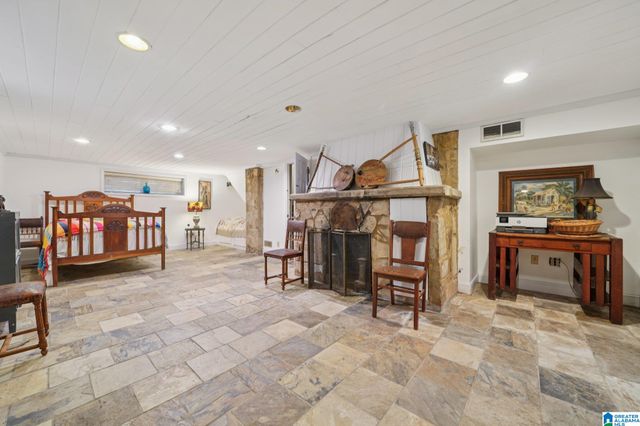 1000 6TH AVENUE SE, Cullman, AL 35055