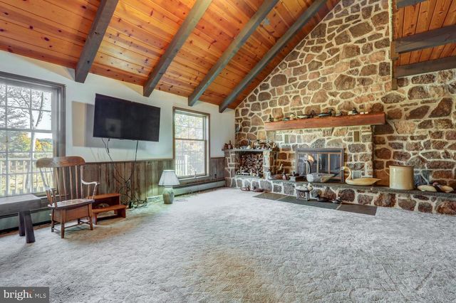 74 REDCAY RD, Mohnton, PA 19540