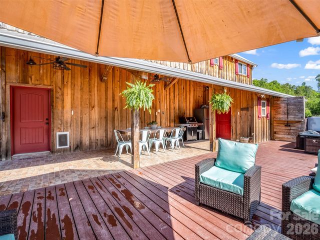 400 Calhoun Trail, Rutherfordton, NC 28139