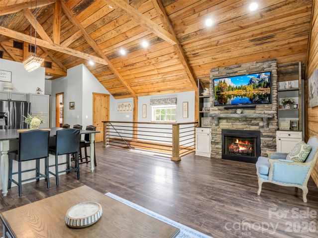 400 Calhoun Trail, Rutherfordton, NC 28139