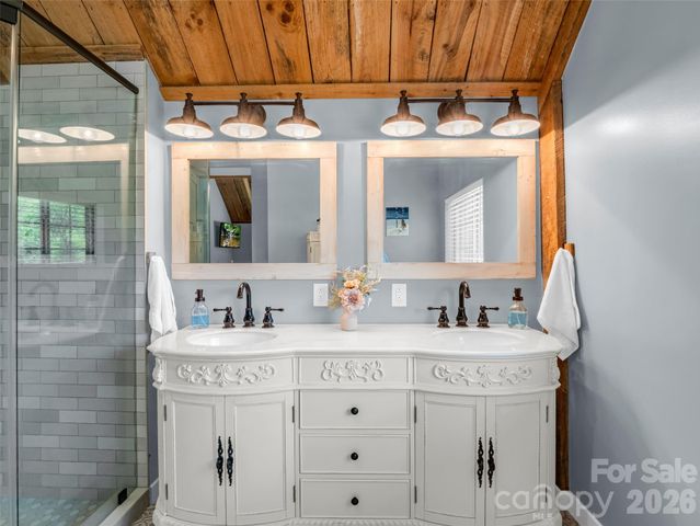400 Calhoun Trail, Rutherfordton, NC 28139
