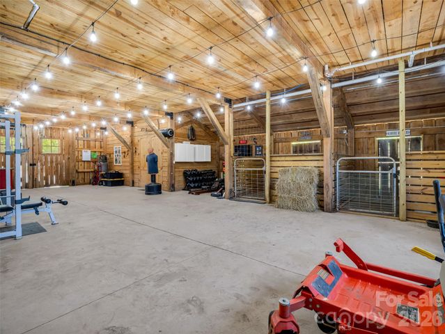 400 Calhoun Trail, Rutherfordton, NC 28139