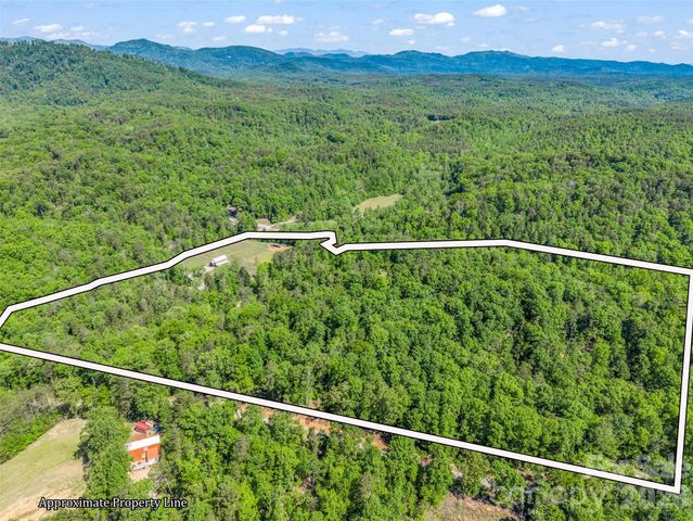 400 Calhoun Trail, Rutherfordton, NC 28139