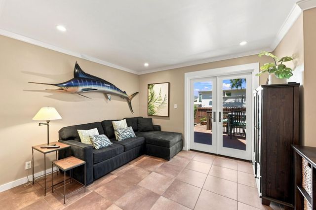 264 Mendocino Street, Brisbane, CA 94005