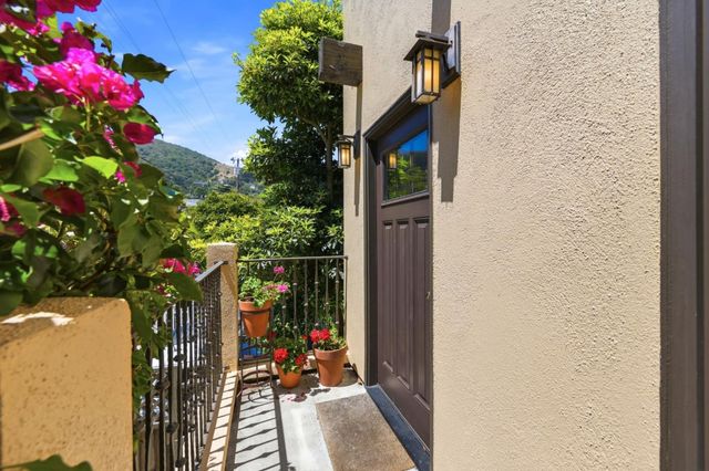 264 Mendocino Street, Brisbane, CA 94005