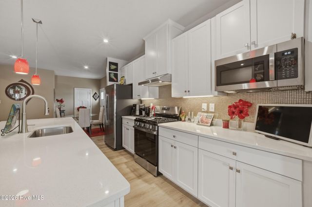 101 Spinnaker Street A, Elizabeth City, NC 27909